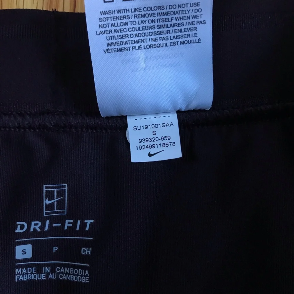 Nike Court Women’s Dri-Fit Bordeaux Athletic Tennis Skort Small